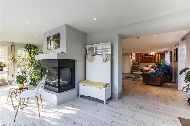 Additional image 31 of 32 Audubon St