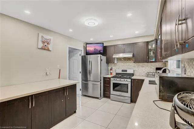 Additional image 9 of 70 Gainsborough Rd