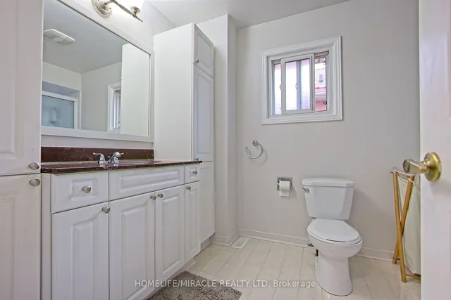 Additional image 19 of 157 Cinrickbar Dr