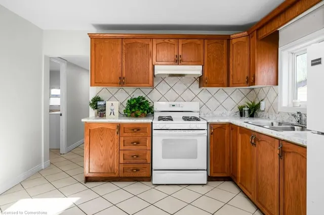 Additional image 14 of 536 John St