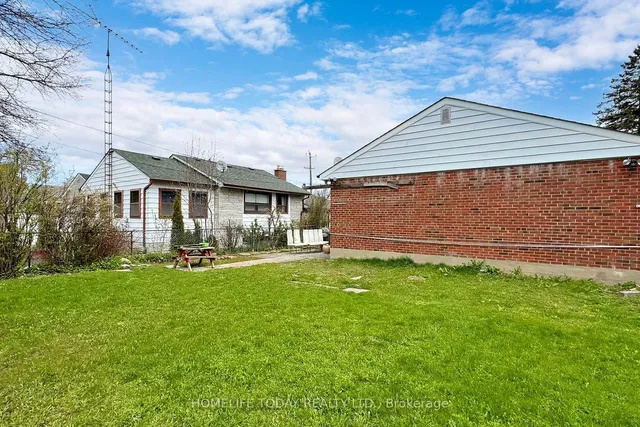 Additional image 38 of 958 Midland Ave