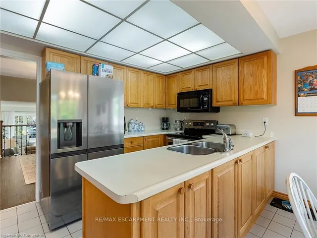 Additional image 23 of 2079 Hunters Wood Dr