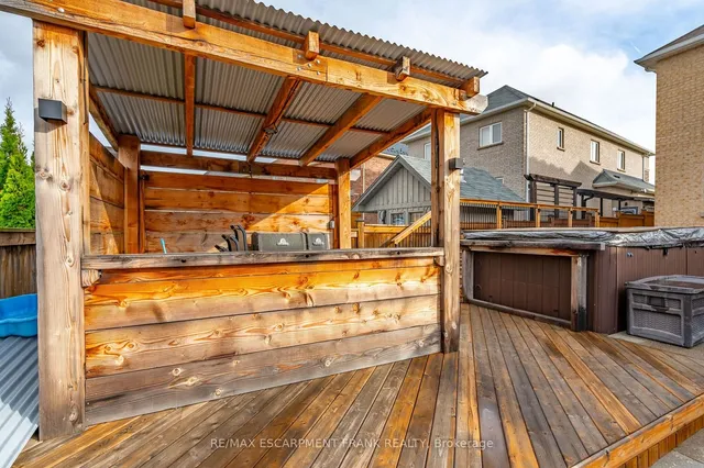 Additional image 39 of 19 HAZELTON Ave