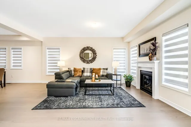 Additional image 9 of 3916 Koenig Rd