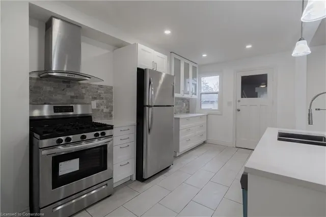 Additional image 8 of 30 Graham Ave