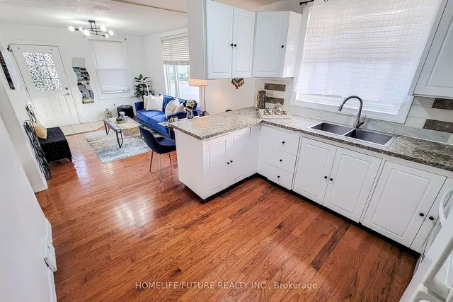 Additional image 10 of 117 Harmony Ave