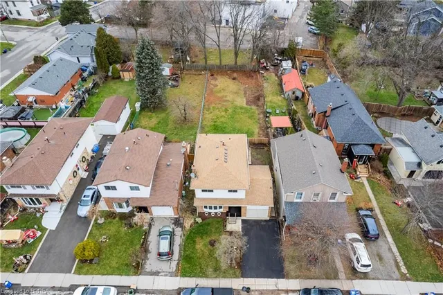 Additional image 31 of 279 Hatt St