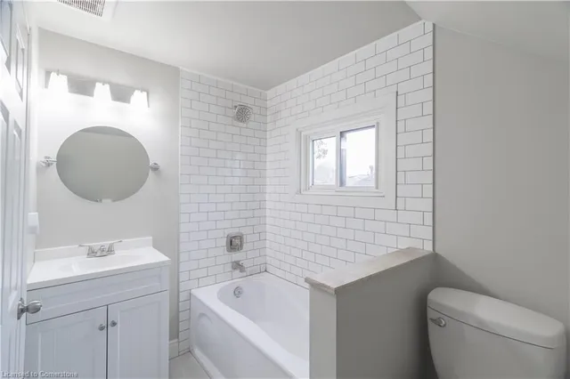 Additional image 18 of 30 Graham Ave