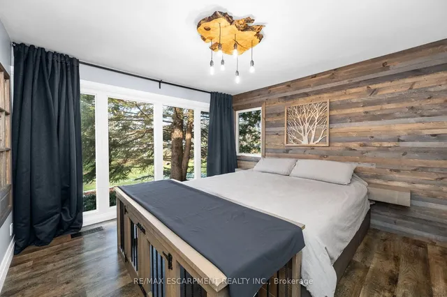 Additional image 15 of 2118 Governors Rd