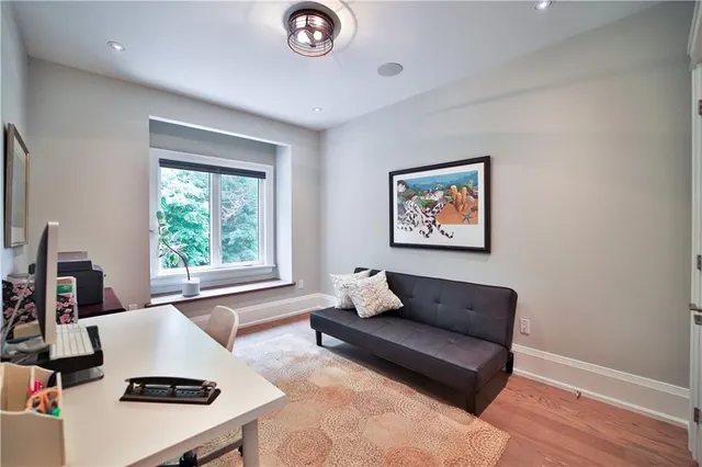 Additional image 16 of 298 SHOREVIEW Rd