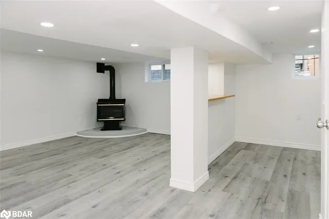 Additional image 22 of 673 Knox Ave