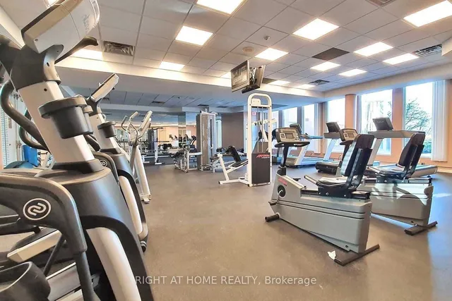 Additional image 31 of 7 Concorde Pl Unit 2110