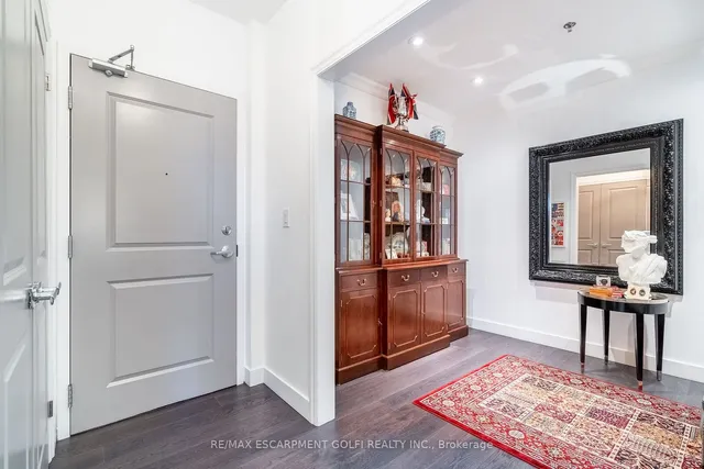 Additional image 7 of 90 Charlton Ave Unit 806