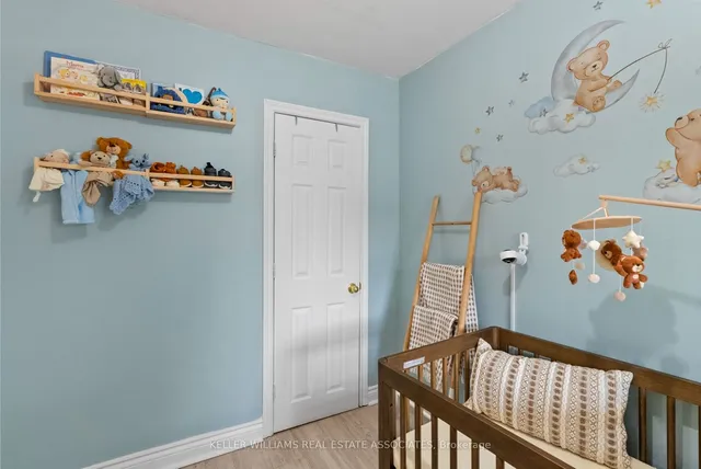 Additional image 29 of 404 Tragina Ave