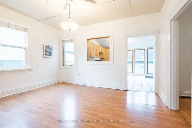 Additional image 10 of 49 Jones St