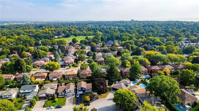 Additional image 44 of 555 LETITIA Crt