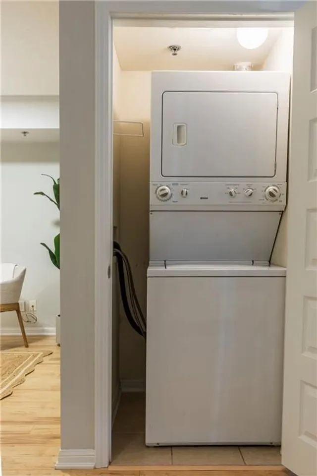 Additional image 27 of 3070 ROTARY Way Unit 122