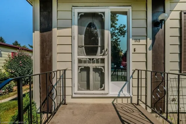 Additional image 6 of 148 Maple Cres