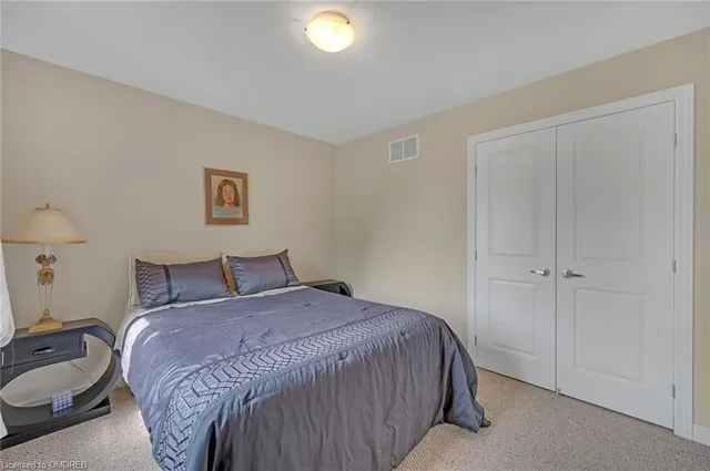 Additional image 28 of 93 Southshore Crescent