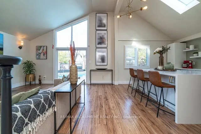 Additional image 10 of 9 Bing Cres