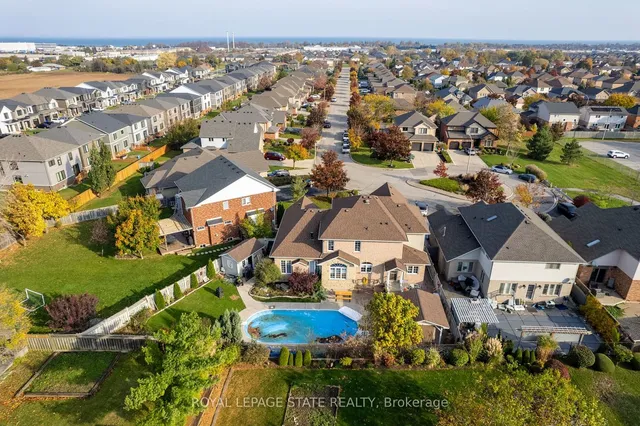 Additional image 38 of 48 Tuscani Dr