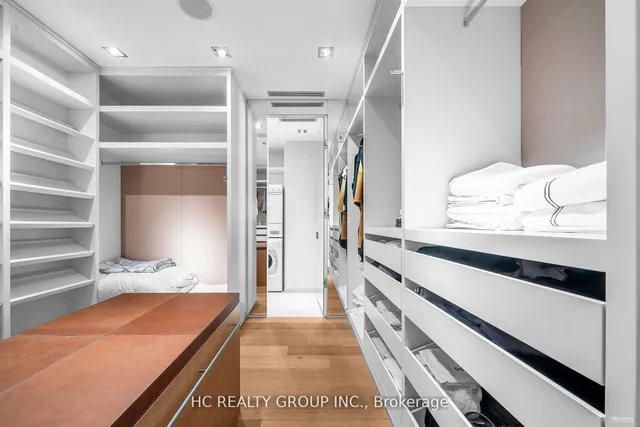 Additional image 32 of 238 Davenport Rd Unit 302