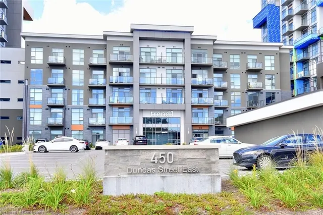450 Dundas St Unit 707
