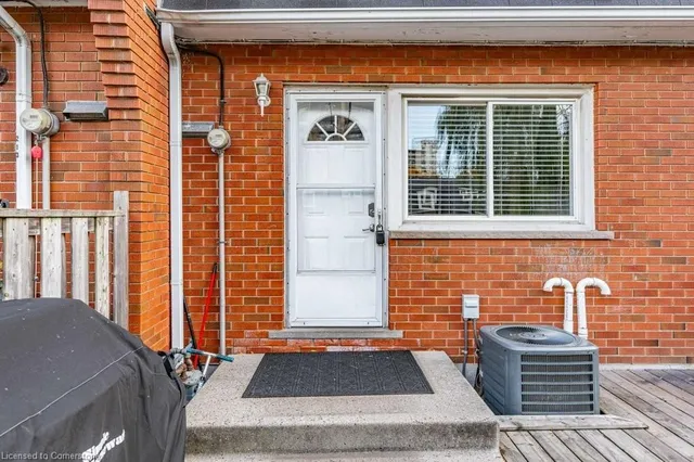 Additional image 30 of 211 Lake Ave