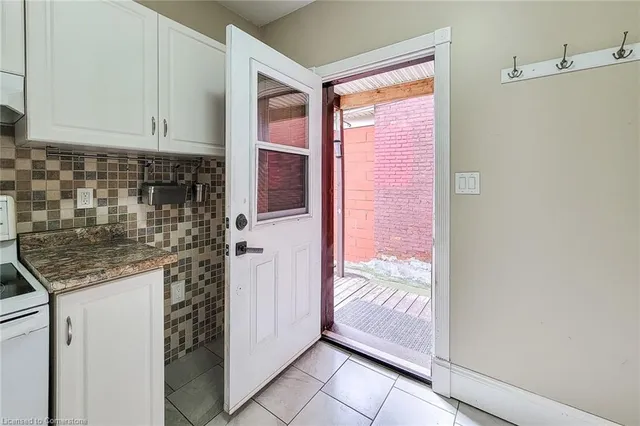 Additional image 15 of 114 Tisdale St