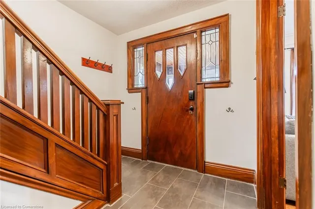 Additional image 4 of 60 Lake Avenue Dr