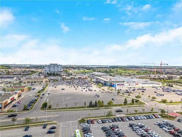 Additional image 39 of 716 MAIN STREET EAST Unit 1109