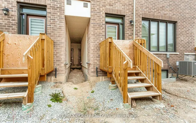 Primary image of 1470 Watercress Way