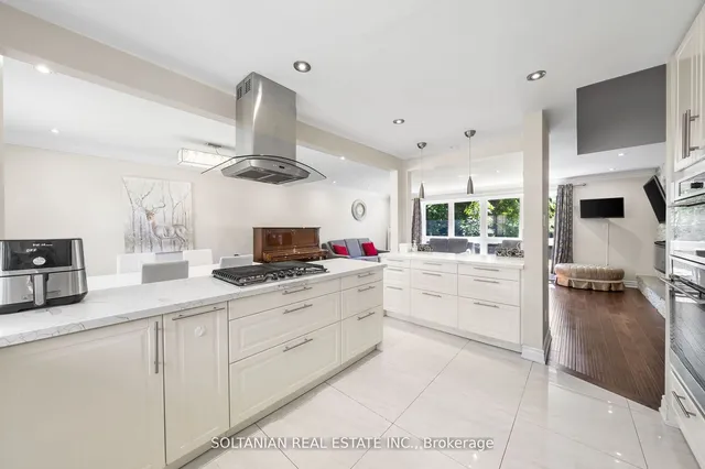 Additional image 10 of 3 Alamosa Dr