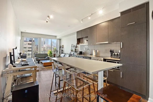 Additional image 12 of 435 Richmond St Unit 904