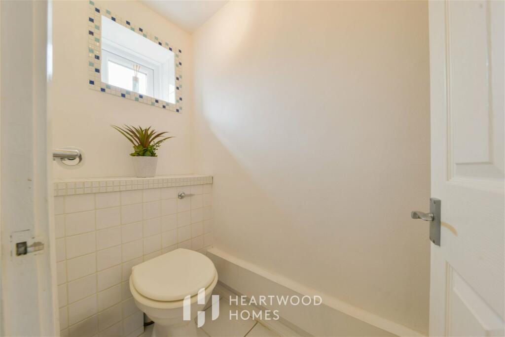 Additional image 8 of Meadway, Colney Heath, St. Albans, AL4 0PT