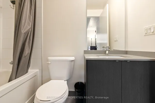 Additional image 18 of 5240 Dundas St Unit B201