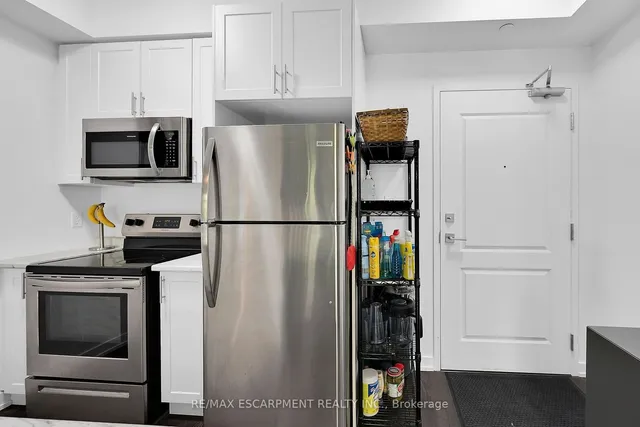 Additional image 12 of 125 Shoreview Pl Unit 114