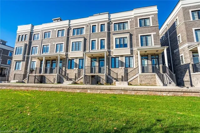 383 Dundas St Unit 69