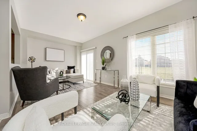 Additional image 21 of 592 Lott Cres