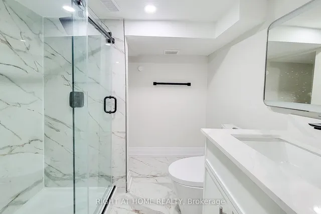 Additional image 32 of 38 Clyde St