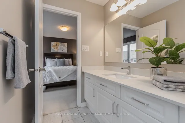 Additional image 28 of 264 Wise Crossing