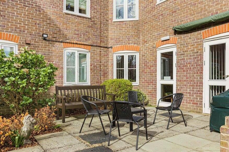 Additional image 12 of Southdown Road, Harpenden, AL5