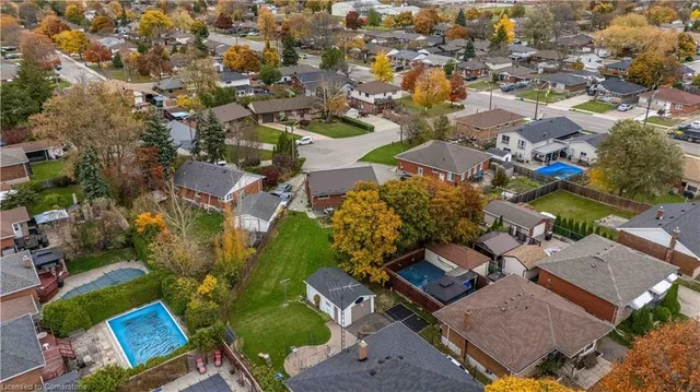 Additional image 50 of 10 Salmond Crt