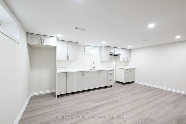 Additional image 22 of 400 Limeridge Rd