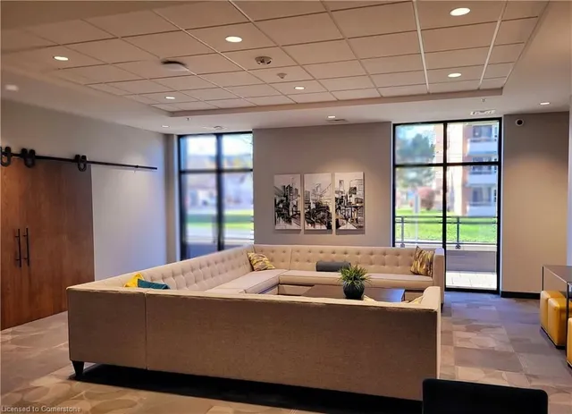 Additional image 19 of 30 Hamilton St Unit 503