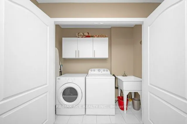 Additional image 20 of 136 Palacebeach Tr