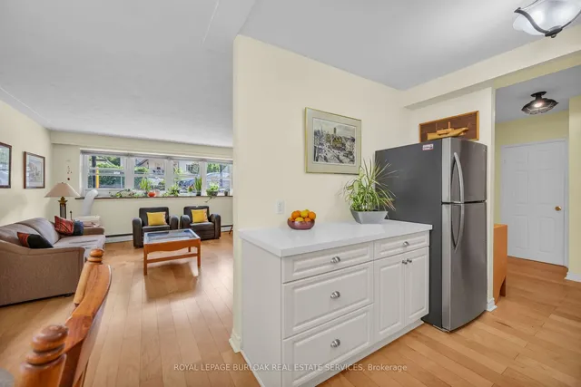 Additional image 15 of 1377 Lakeshore Rd Unit 108