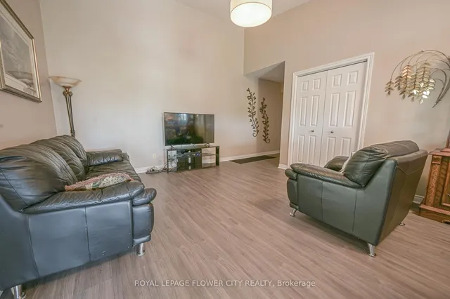 Additional image 11 of 4005 Kilmer Dr Unit 412
