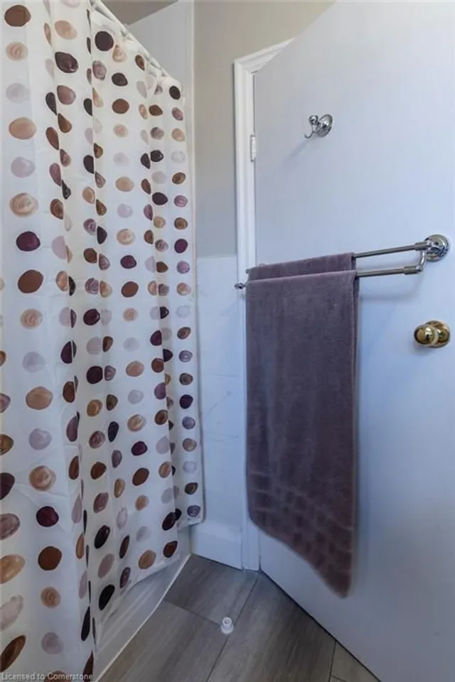 Additional image 20 of 41 Concord Ave