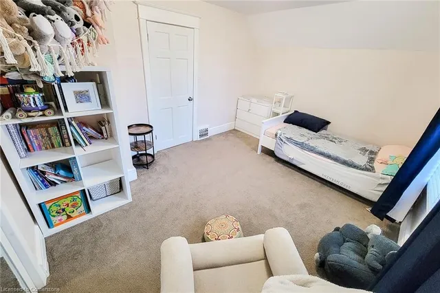 Additional image 23 of 67 Tragina Ave